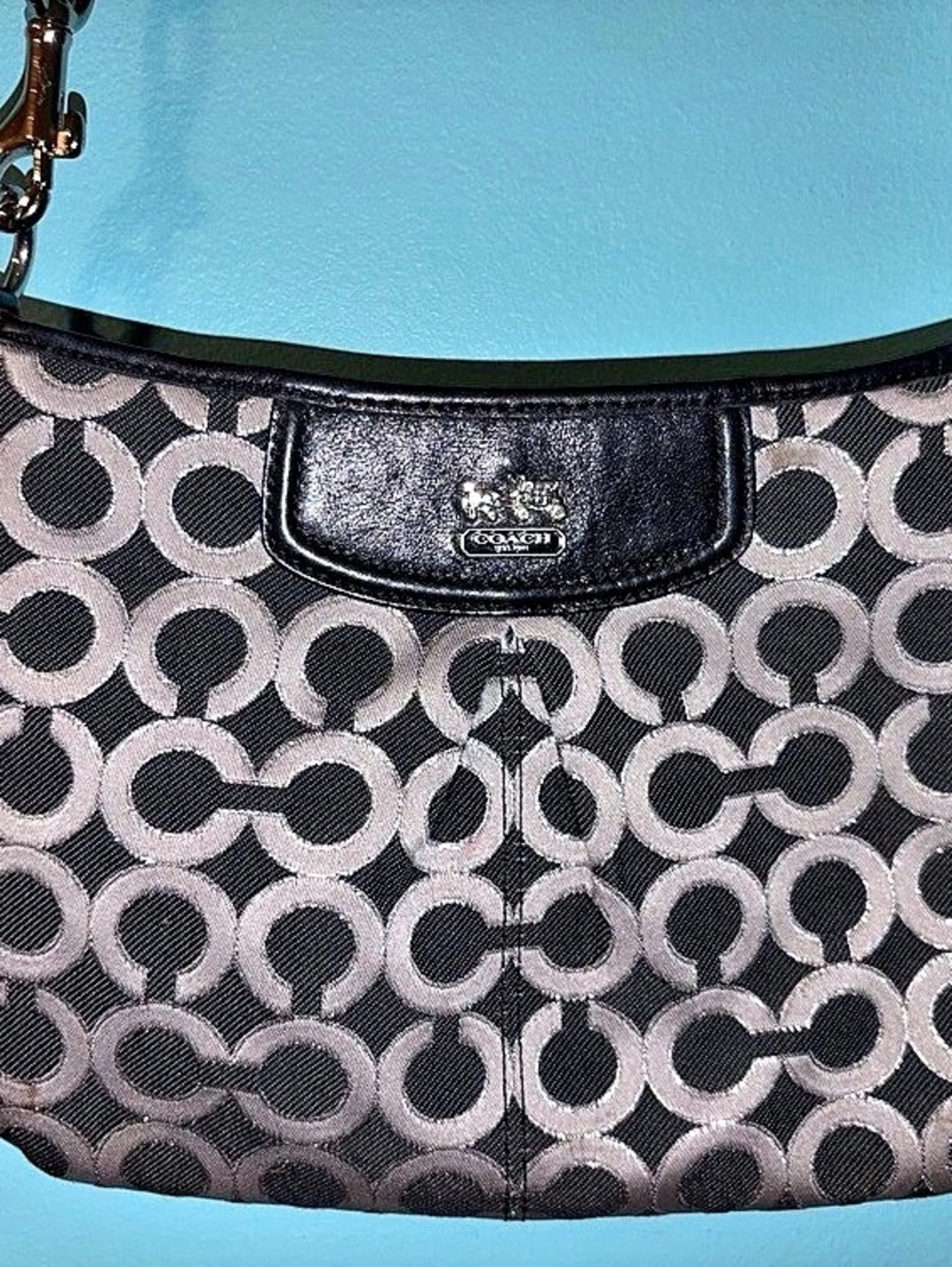 Coach Madison Signature Swingpack Crossbody Shoulder Bag Black & Gray